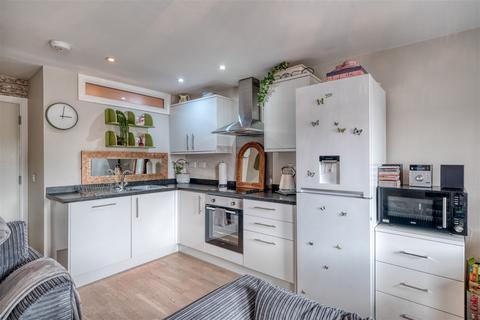 Flat 8, Highcroft House, 81 - 85 New Road, Rubery, Birmingham, B45 9JR