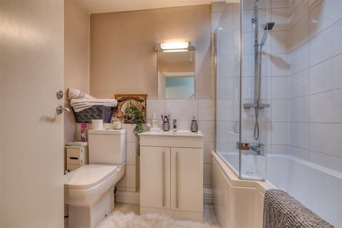 Flat 8, Highcroft House, 81 - 85 New Road, Rubery, Birmingham, B45 9JR