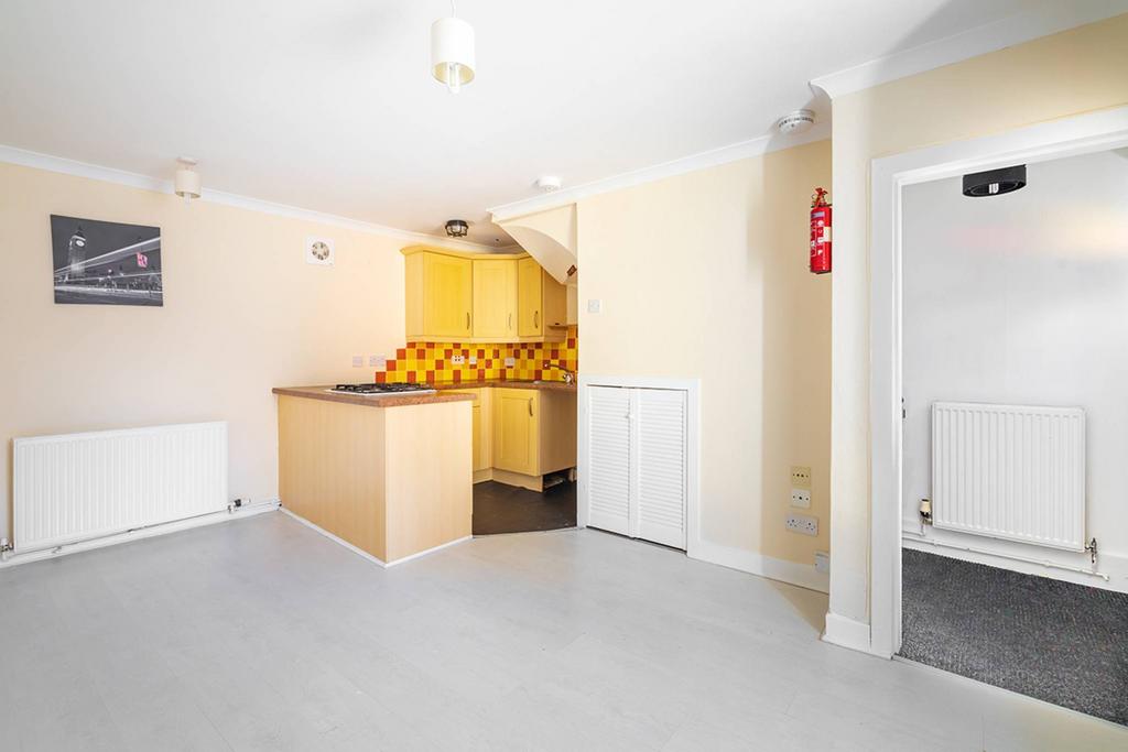 MFL9227671 664.jpg
