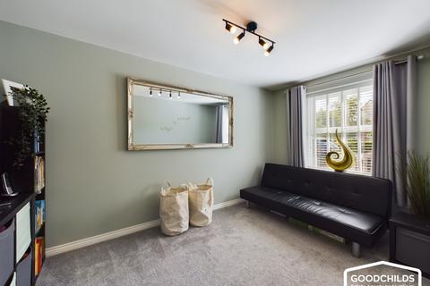 8 Hinges Road, Bloxwich, Walsall, WS3 2LL