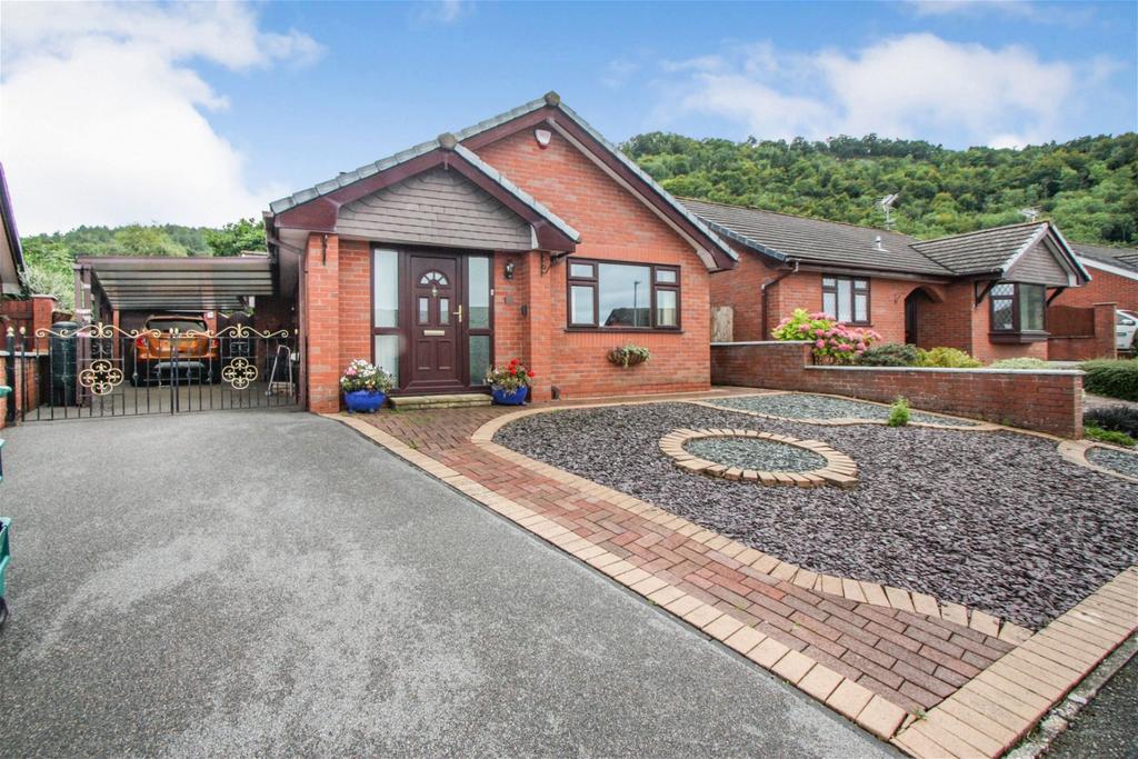 Maen Gwyn, Abergele, Conwy, LL22 7BZ 3 bed detached bungalow for sale