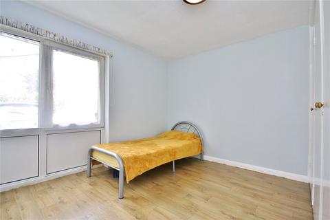 2 bedroom apartment for sale, Ravenswood Court, Woking, Surrey, GU22