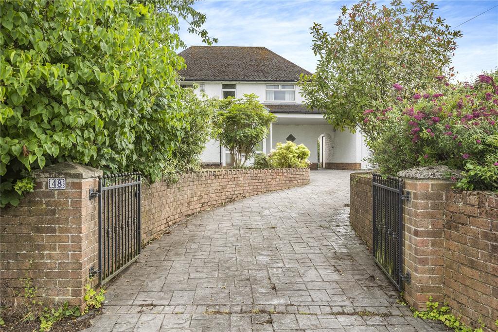 Entrance Driveway
