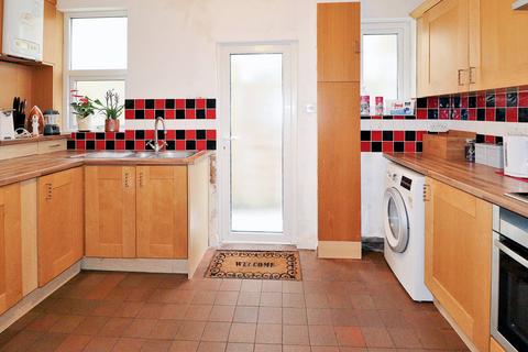 11 Cedar Road, Weybridge, KT13 8NY
