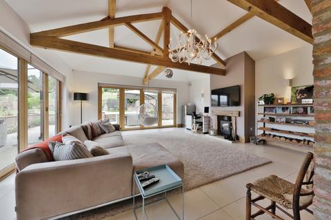 Brantingham Hall Barn Burrill Lane, Brantingham, Brough, HU15 1YG