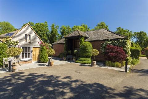 14 bedroom detached house for sale, Tonge Barn, Church Road, Tonge
