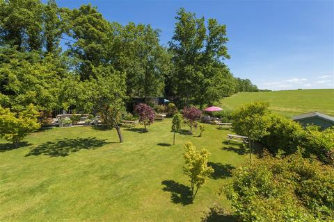 14 bedroom detached house for sale, Tonge Barn, Church Road, Tonge