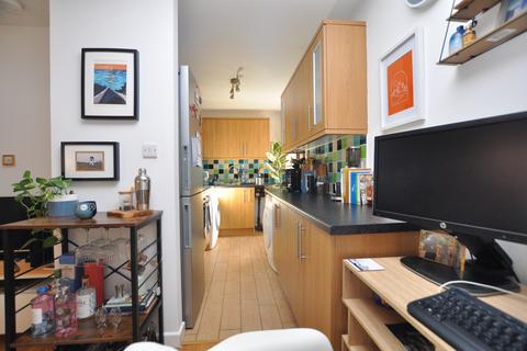 1 bedroom bungalow to rent, Bounderby Grove, Chelmsford
