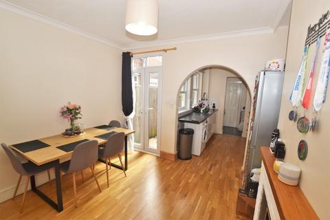 49 Alexandra Road, Grantham, NG31 7AW
