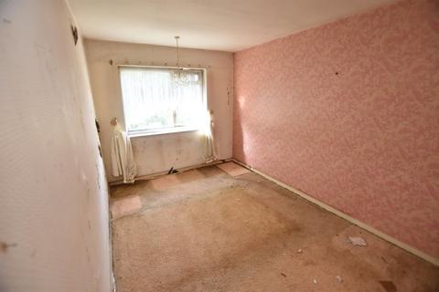 42 Banbrook Close, Solihull, B92 9NE
