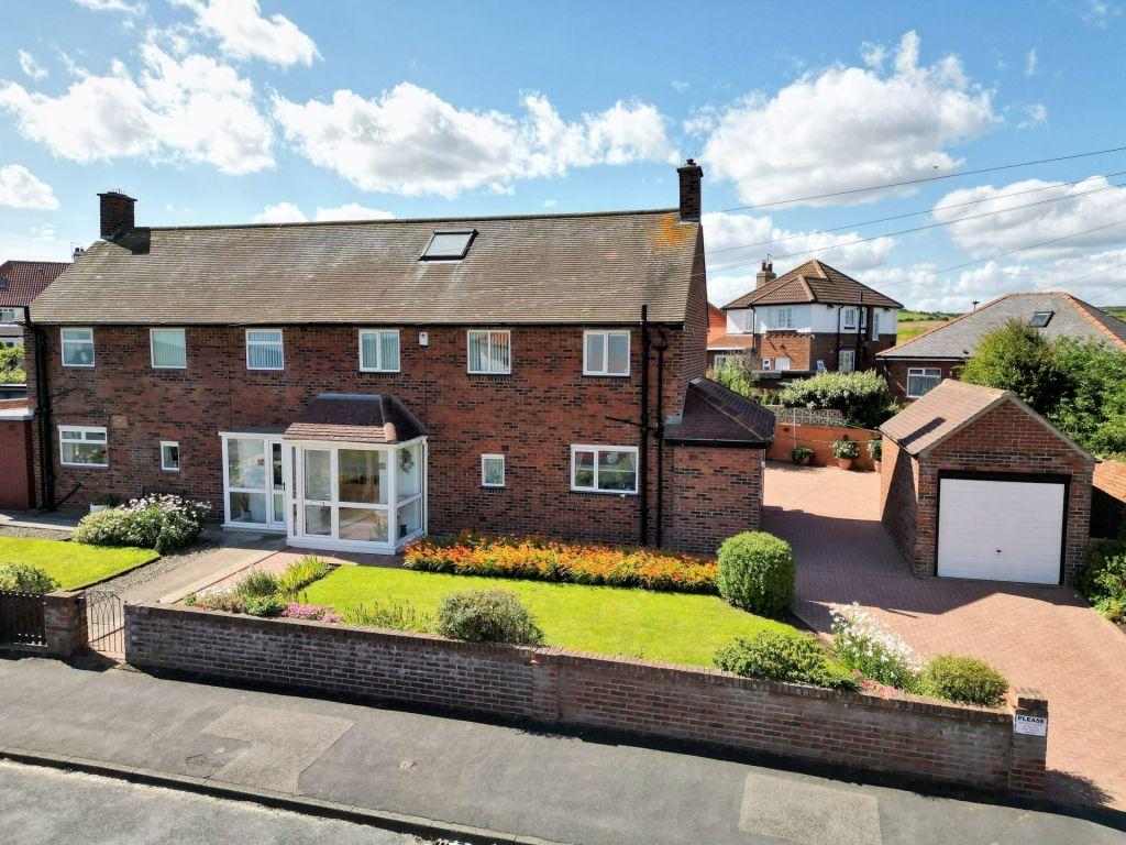 58 Mulgrave Road, Whitby 4 bed semidetached house £425,000