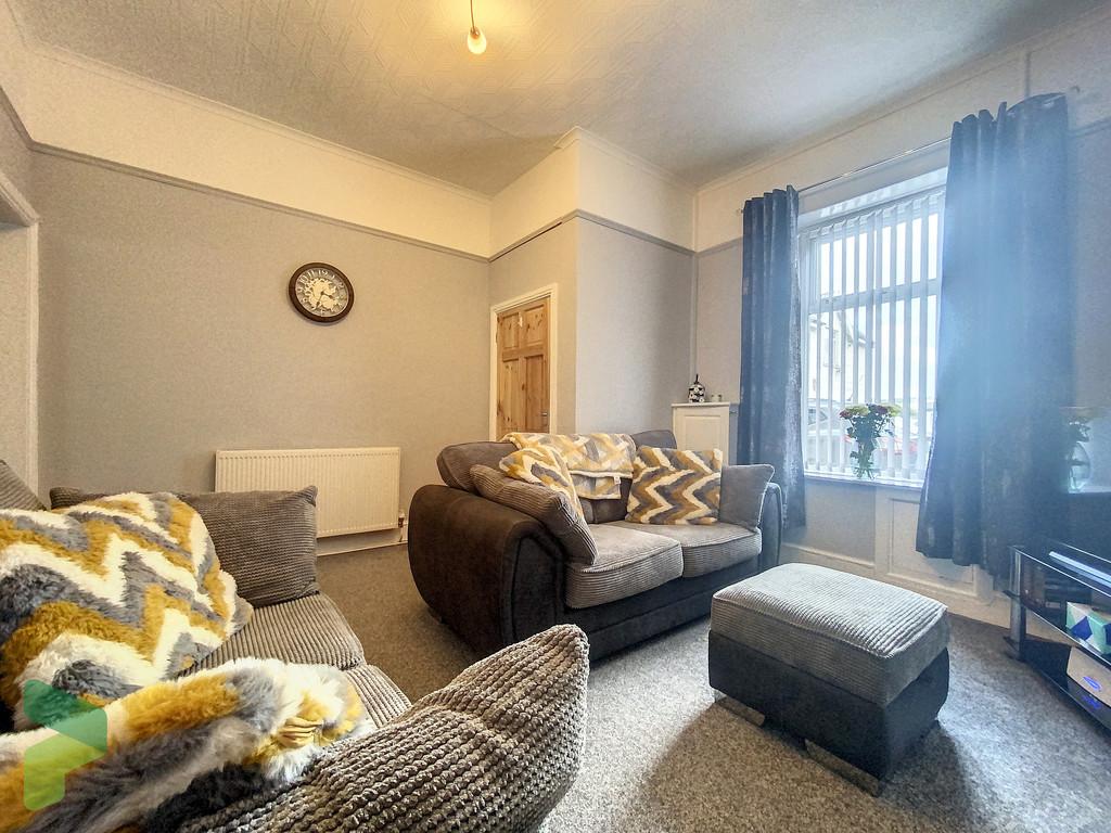 Cemetery Road, Darwen 2 bed terraced house for sale £110,000