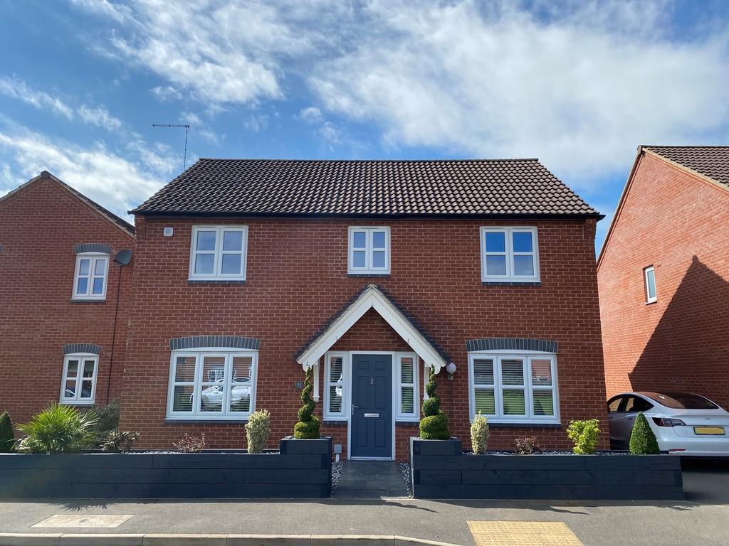 Bridgewater Road, BurtononTrent 4 bed detached house for sale £365,000