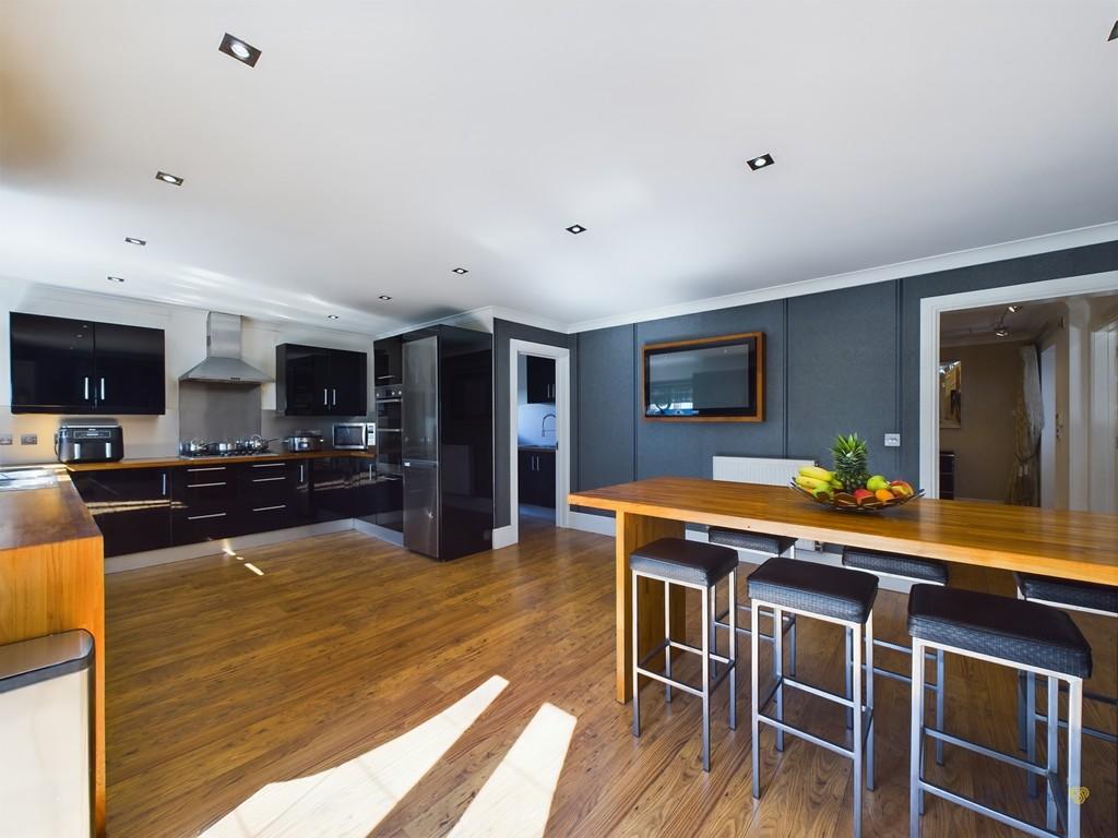 Sutton Road, Mile Oak 4 bed detached house for sale £725,000