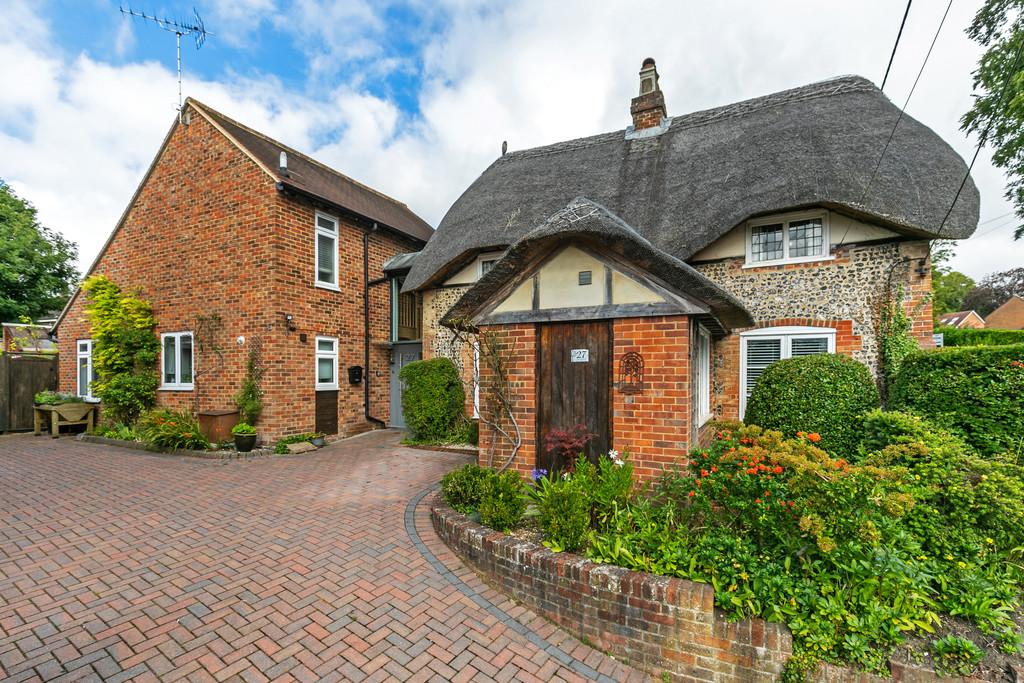 Church Lane, Kings Worthy, Winchester, SO23 4 bed detached house for sale £800,000