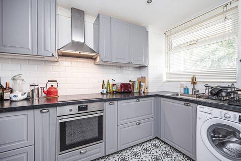 4 Corby Way, London, E3 4BS