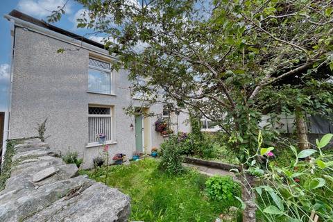 4 bedroom cottage for sale - Gwilym Road, Cwmllynfell, Swansea, SA9 2GH