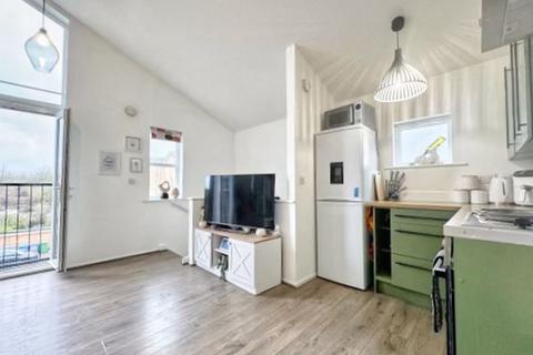1 bedroom apartment for sale, 36 Mill Meadow, North Cornelly, Bridgend, CF33 4QA