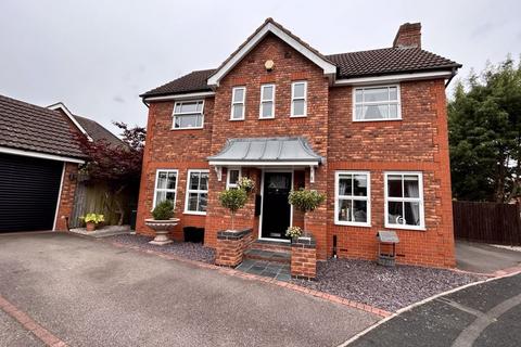 3 bedroom detached house for sale, Oak Way, Sutton Coldfield, B76 2PG