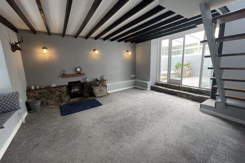 3 bedroom cottage for sale, Penysarn, Penysarn, Anglesey, LL69