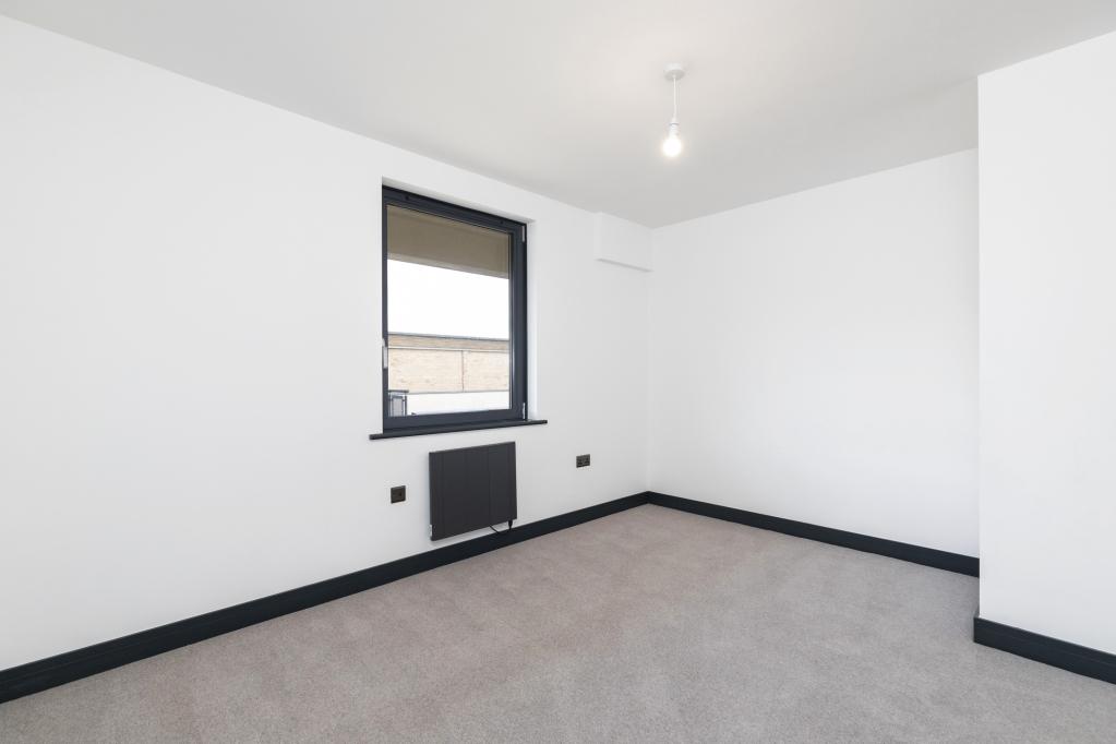 Bedroom Apt 3