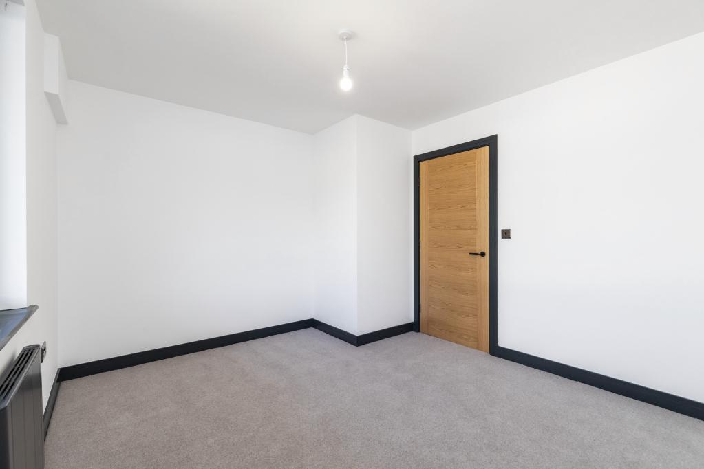 Bedroom Apt 3