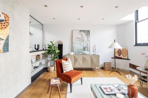 2 bedroom penthouse for sale, Portobello Road, North Kensington, Kensington & Chelsea, W10