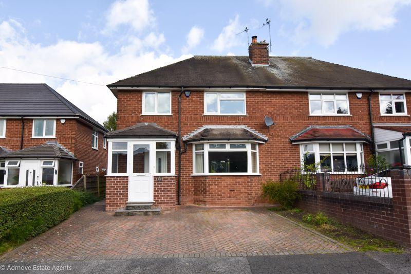 Old Meadow Lane, Hale, Altrincham, WA15 3 bed semidetached house to