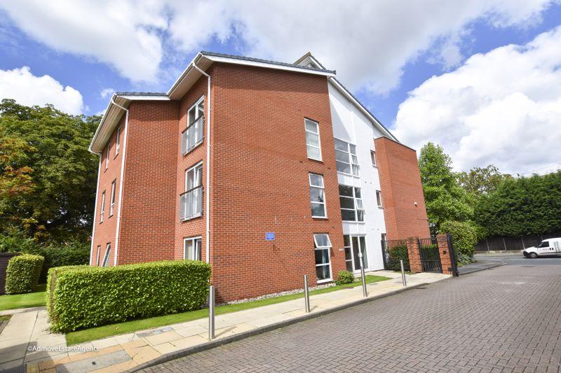 Romana Square, Timperley, Altrincham, WA14 2 bed apartment to rent £