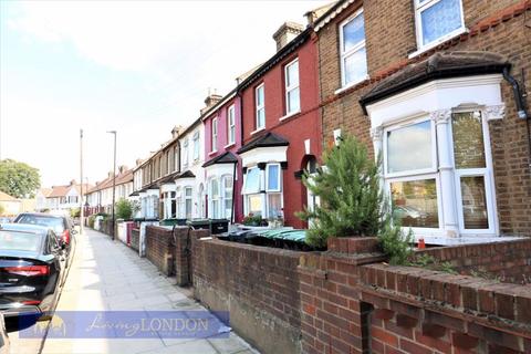3 bedroom terraced house for sale - Large 3 bedroom House For Sale
