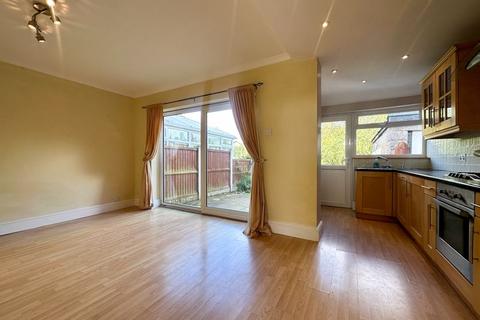 Holmlea Post Lane, Endon, Stoke-on-trent, ST9 9DT