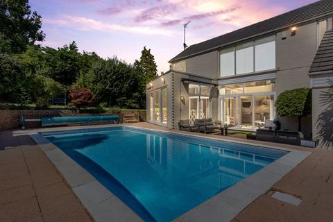 undefined, Robin Way, Cuffley EN6