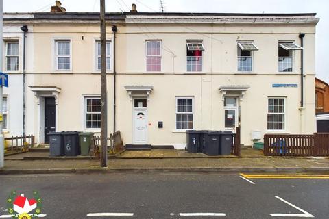 2 Worcester Parade, Gloucester, GL1 3AR