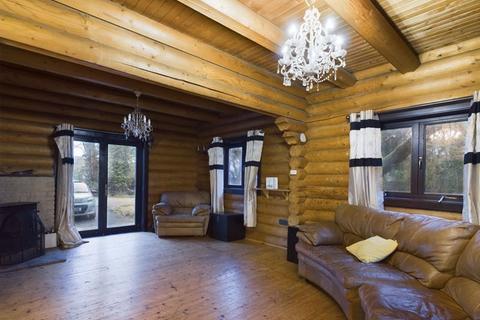 3 bedroom log cabin for sale, Log Cabin at Collingwood, Camborne