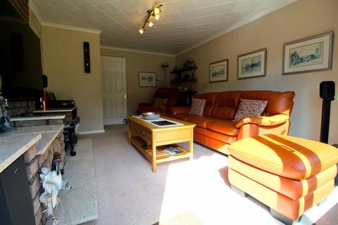 2 bedroom bungalow for sale - Amberley Road, Stoke Lodge
