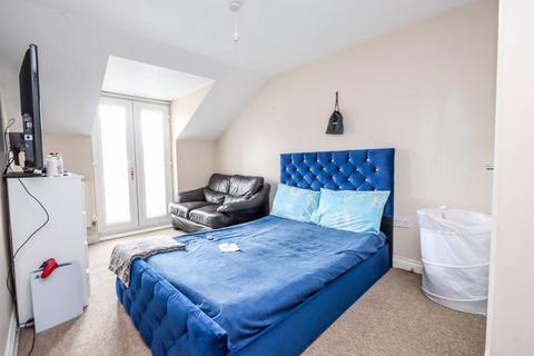 2 bedroom apartment for sale, Salthouse Road, Clevedon