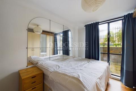 1 bedroom apartment to rent, Burrells Wharf Square, London, E14