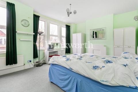9 Devonshire Road, Palmers Green, London, N13 4QU