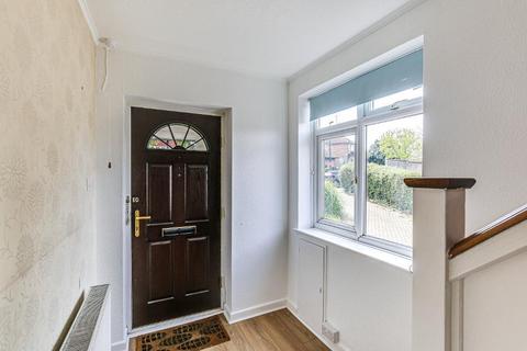 4 bedroom semi-detached house to rent, South Croydon CR2