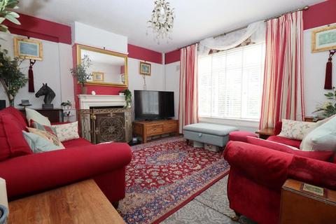 82 Garden Road, Dunstable, LU6 3JD