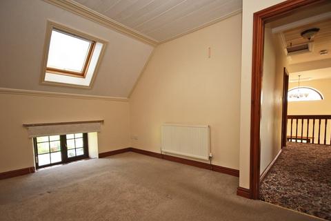 3 bedroom detached house for sale, Cwm Cynfal, Blaenau Ffestiniog, Gwynedd, LL41