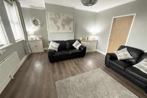 30 Lamb Drive, Sheffield, S5 8LT