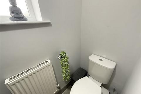 30 Lamb Drive, Sheffield, S5 8LT
