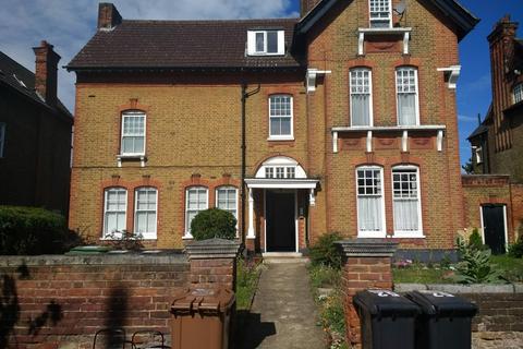 Studio to rent, 52 College Park Close, London, SE13