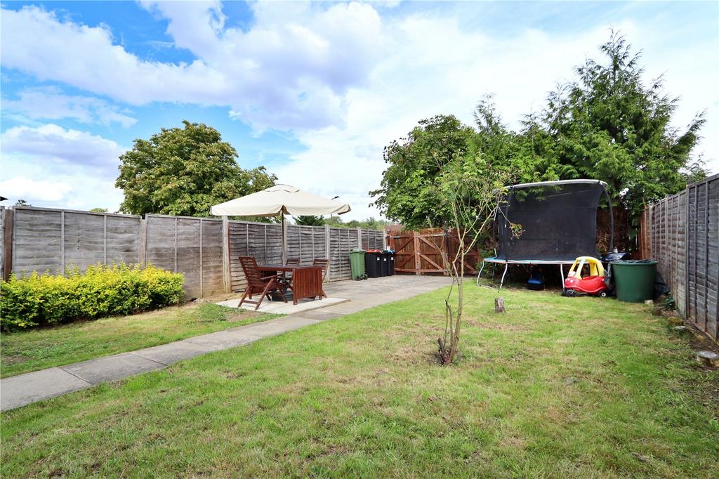 Jonathans, Coffee Hall, Milton Keynes, Buckinghamshire, MK6 3 bed