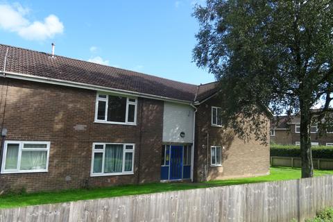 2 bedroom flat to rent, Dinas Path, Fairwater, Cwmbran