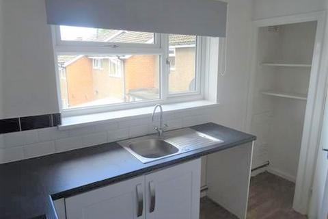 2 bedroom flat to rent, Dinas Path, Fairwater, Cwmbran