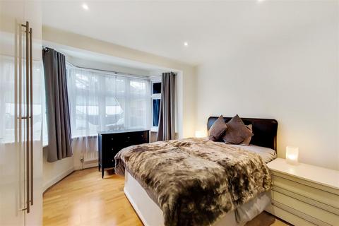 3 bedroom flat to rent, Torrington Park, North Finchley, N12