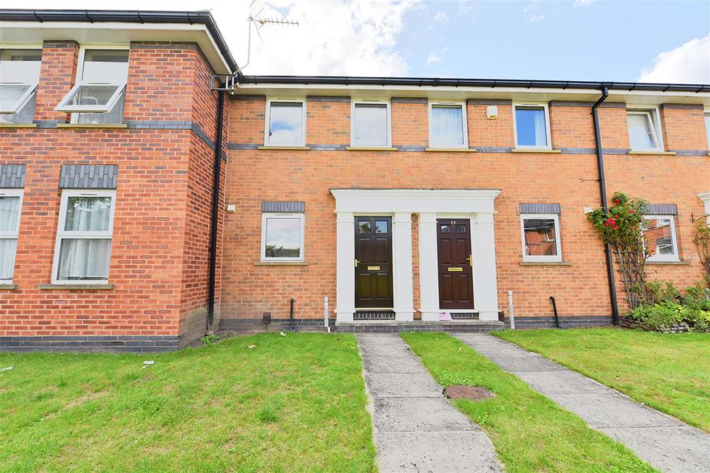 Nicholas Gardens, York 2 bed terraced house to rent £1,517 pcm (£350 pw)