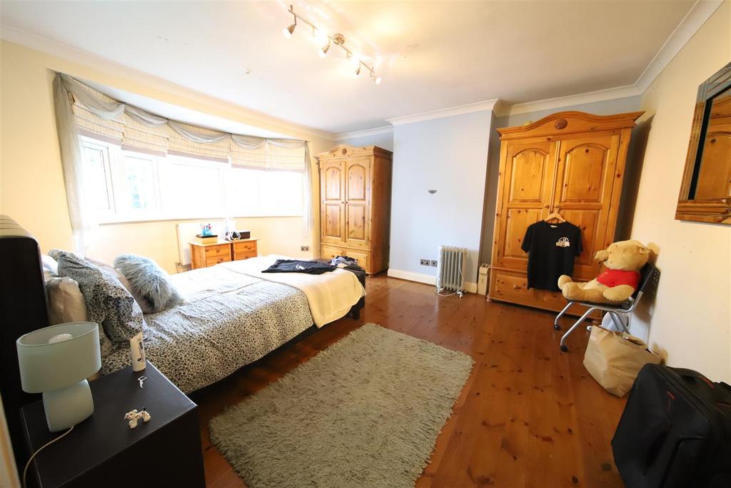 Bedroom 2.jpg
